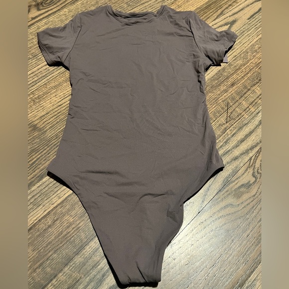 Gray mauve bodysuit - Picture 2 of 6